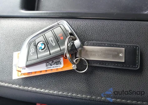 2020 BMW 330I from USA, damaged, VIN 3MW5R1J0XL8B39110